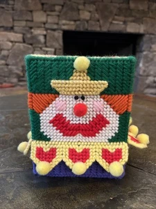 EUC Handmade 70s Clown Pompoms Knit Plastic Canvas Tissue Box-Clown Lovers Dream - Picture 1 of 7