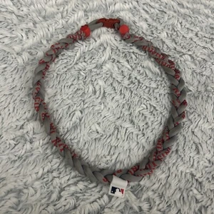 Cincinnati Reds Phiten Necklace Gray & Red 19” - NEW W/O PACKAGING - Picture 1 of 5
