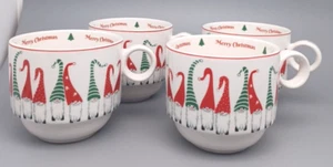 Grace Teaware Christmas Mugs with Gnomes Set of 4 Excellent - Imagen 1 de 9