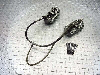 Juego de pinzas de freno delanteras izquierda derecha Triumph 1050 Speed Triple R 2009 09-12 Foto 1 de 4