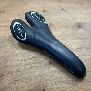 Selle San Marco Kuota TriathGel T-X)TX-CO Carbon Saddle 132x280mm - Picture 1 of 14