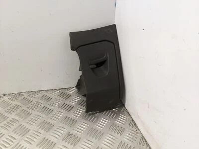 Ford Fiesta MK7 base furgoneta 3 puertas 2016 guantera (lado del conductor)  Foto 1 de 4