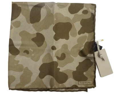 Новый с Ярлыками TOM FORD зеленый и коричневый камуфляж шелк карман квадратный Италии 15,5" - Изображение 1 из 4
