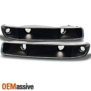 Luces de señalización de parachoques delanteras negras para GMC Sierra Yukon XL 99-06 - Imagen 1 de 5