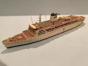 Ron Hughes Dawn Princess Cruise Ship Handmade Waterline Model - 1:1200 - Picture 1 of 12