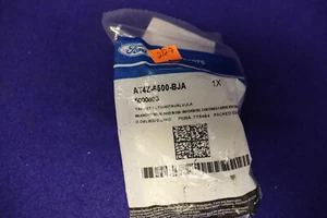 New Genuine Ford Tappet - Valve AT4Z6500BJA / AT4Z-6500-BJA AKF0824 - Picture 1 of 6