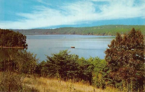 Postal NC: Beautiful Lake Hickory, Hickory, Carolina del Norte - Imagen 1 de 2