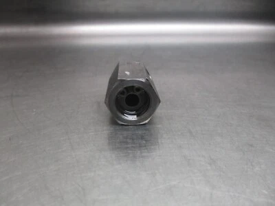 Válvula de alivio de presión de aceite Kawasaki Ninja 250R 2011 16130-1063 Foto 1 de 4