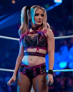PÓSTER WWE GIGANTE 16”x20” - Alexa Bliss - Imagen 1 de 1