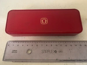 OMEGA scatola originale pelle rossa anni 70/80 ref  ORIGINALE - Picture 1 of 4