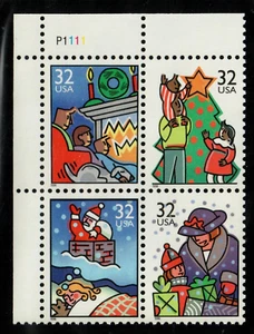 Scott 3108-3111 32¢ Christmas Family Scenes  MNH Free shipping in USA! - Picture 1 of 1