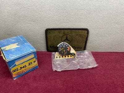 Mercedes Benz Tachometer With clock A0025423216 NOS - Image 1 of 4