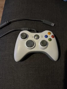Microsoft Xbox 360 Wireless Controller Official White - Picture 1 of 5
