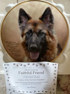 German Shepherd Wall Plate. 22 Ct Gold. Lovely Picture - Picture 1 of 2