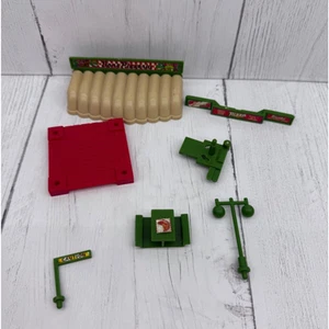 TMNT Pizza Wars Juego PIEZAS Mini Mutantes Toldo Lámpara Letreros Mesa de Picnic - Imagen 1 de 11