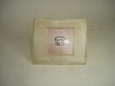 Cadillac Deville Fleetwood 1977-1992 tracción trasera puerta lente montaje de carcasa Foto 1 de 4