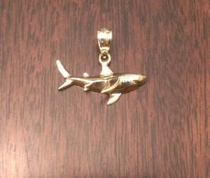 14K MASSIVER GELBGOLD POLIERT HAI CHARM ANHÄNGER 0,7" ZOLL LÄNGE - Bild 1 von 3