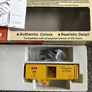 CON-COR 40' PSI BOXCAR HO GAUGE GREEN BAY AND WESTERN PLASTIC KIT Unbuilt - Picture 1 of 4