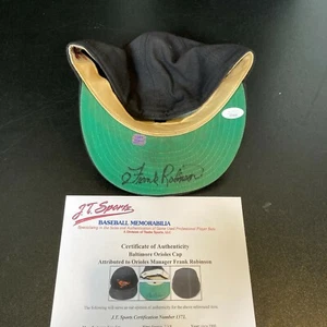Frank Robinson Signed 1990 Baltimore Orioles Game Used Hat JSA & J.T. Sports COA - Picture 1 of 10