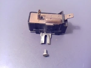 VW Beetle 1968on T2 Van 73- VDO Fuel Voltage Stabiliser Gauge + Screw 113957099A - Picture 1 of 10