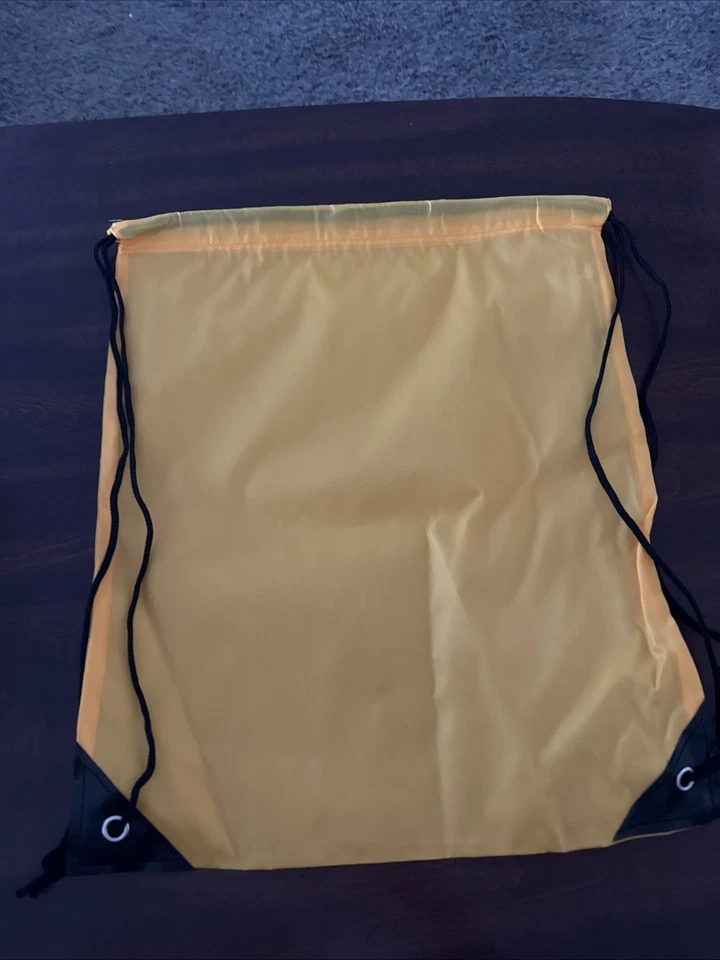 Mochila con cordón Foto 1 de 1