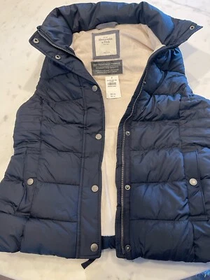 Abercrombie & Fitch Puffer Premium Outwear Vest Hood Size Large - Image 1 of 4