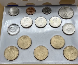 2010 Philly Mint US Sealed Pkg Unc. full set ERROR PKG RARE! 💎 2 Coins 1 Cell - Picture 1 of 7