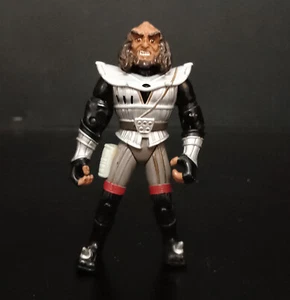 PLAYMATES VTG 1992 STAR TREK NEXT GENERATION GOWRON THE KLINGON 5" ACTION FIGURE - Picture 1 of 9