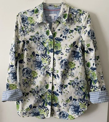 Camisa Charter Club para mujer talla grande azul y blanca floral de lino abotonada LS Foto 1 de 4