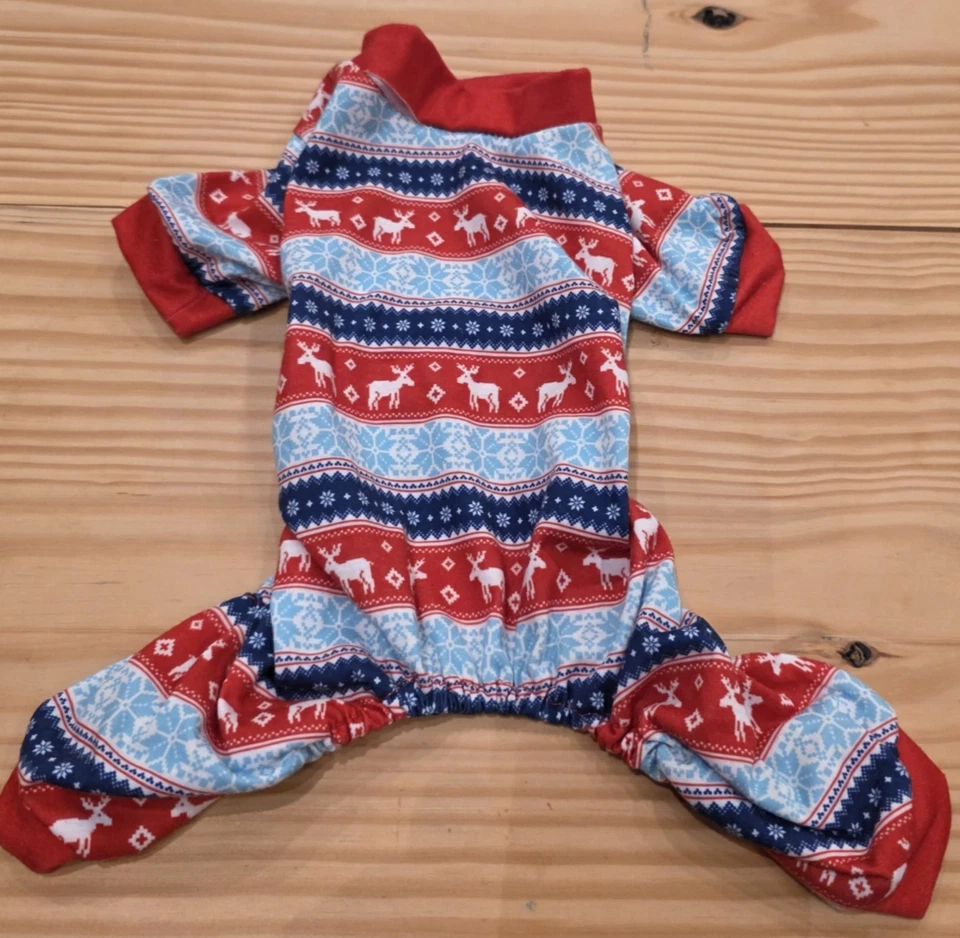 DOG PET APPAREL 狗睡衣圣诞图案 尺寸 小号 红色/蓝色/白色天鹅绒 — 第 1/4 张图片