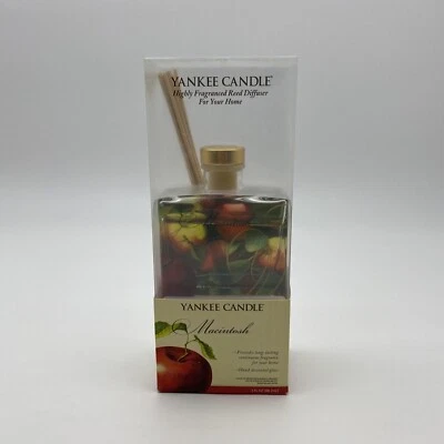 YANKEE CANDLE RARE MACINTOSH APPLE 3oz REED DIFFUSER NEW 2009 HOME FRAGRANCE  - Image 1 of 4