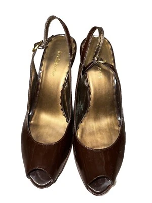 Liz Claiborne Talla 7.5 Correa Tobillo Peep Toes Tonos Marrón Tacón Cubano Mujer Foto 1 de 4