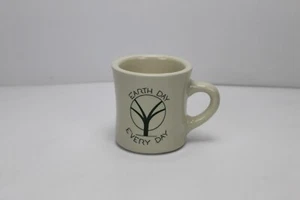 Taza de café todos los días Earth Day de Ciba - Geigy - Imagen 1 de 4