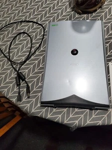 CANON CANOSCAN LIDE 20/30 Image Scanner - Picture 1 of 6