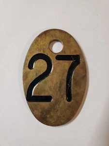 Antike Nummer 27 Messing Metall nummeriert Kuh Vieh Anhänger Industrie Schlüssel Bauernhof - Bild 1 von 6