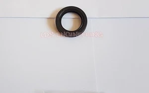 Volvo 740 2.4 12v Diesel D24 D24T camshaft shaft oil seal 32 x 47 x 10 - Picture 1 of 1