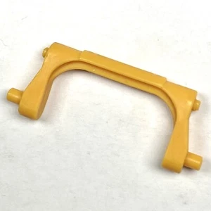 Transformers 1997 Beast Wars Ultra Magnaboss Silverbolt Yellow Connector Part - Picture 1 of 5