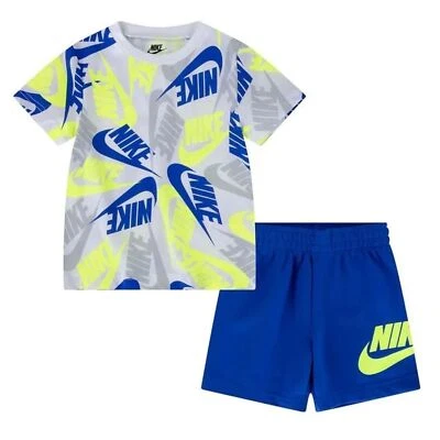Nike Ragazzi 2-Teiler Sport & Casual Set Pantaloncini T-Shirt Bambini Estivo - Immagine 1 di 4