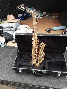 Unison Alto Saxophone With Case Great Shape - Picture 1 of 24
