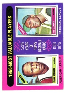 1975 Topps Baseball #204 Frank Robinson Roberto Clemente 1966 MVPs - Picture 1 of 2