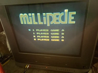 Vintage Toshiba 20'' CRT TV/VRC/DVD Combo MW20F51 w/ Remote Tested Works Not DvD - Image 1 of 4