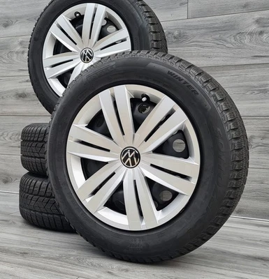 Original VW Touran II 5T 16 Zoll Winterräder Reifen Pirelli aus 2024 7mm TOP P8 - Bild 1 von 4