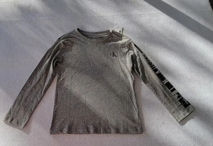 Calvin Klein Boys Size 5  Gray Long-sleeve T-Shirt - Picture 1 of 7