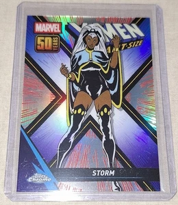 2025 Topps Chrome Marvel Storm X-Men Giant Size 50 Years Refractor Insert #XM-4 - Bild 1 von 2