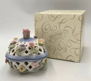 NUEVO Anna Rosa PLATO BARATIJA PORCELANA FLORAL San Francisco Music Box Company Nuevo en caja - Imagen 1 de 19