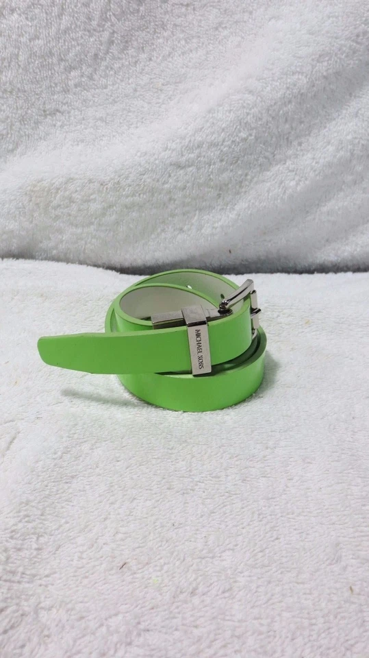 CINTURÓN DE MUJER FINO VERDE NEÓN COMO NUEVO MICHAEL KORS CUERO BLANCO PLATA HEBILLA 32-36" Foto 1 de 1
