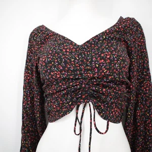 NWT WOMENS H&M Black FLORAL CROP RUCHED FRONT SUMMER TOP SMALL S - Picture 1 of 8