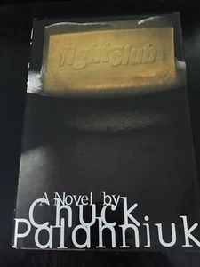 FIGHT CLUB by Chuck Palahniuk (1996, Smaller Hardcover) FIRST EDITION - Picture 1 of 2