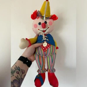 Vintage 1984 Fisher Price Dress Me Clown Learn to Dress Buttons & Toes Plush - Picture 1 of 6