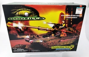 Trendmasters Godzilla Thunderblast Tanque Nuevo 1998 CAÑÓN RETROCESO NUEVO EN CAJA - Imagen 1 de 7